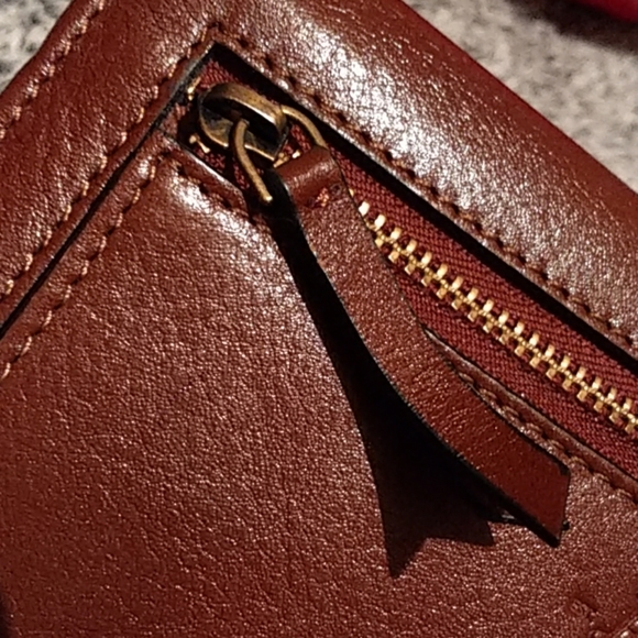 Authentic Bass brown leather wallet - Picture 6 of 8